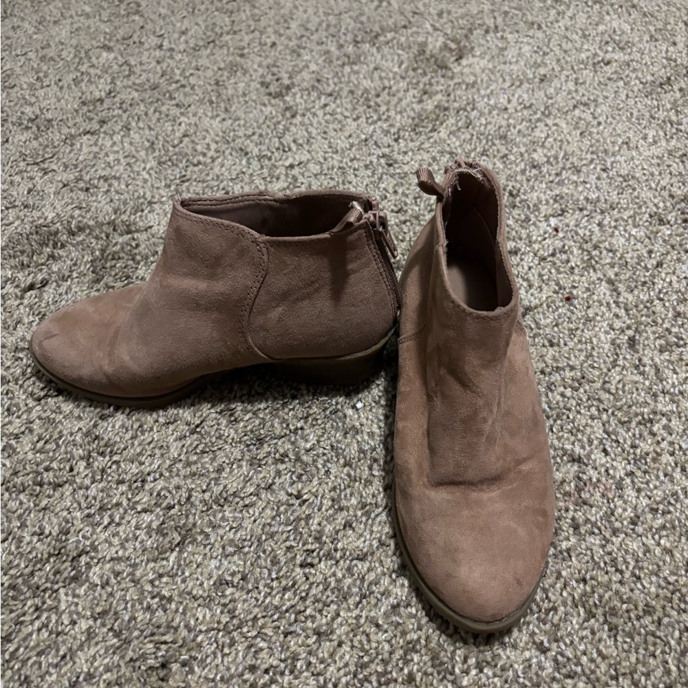 Kids boots
